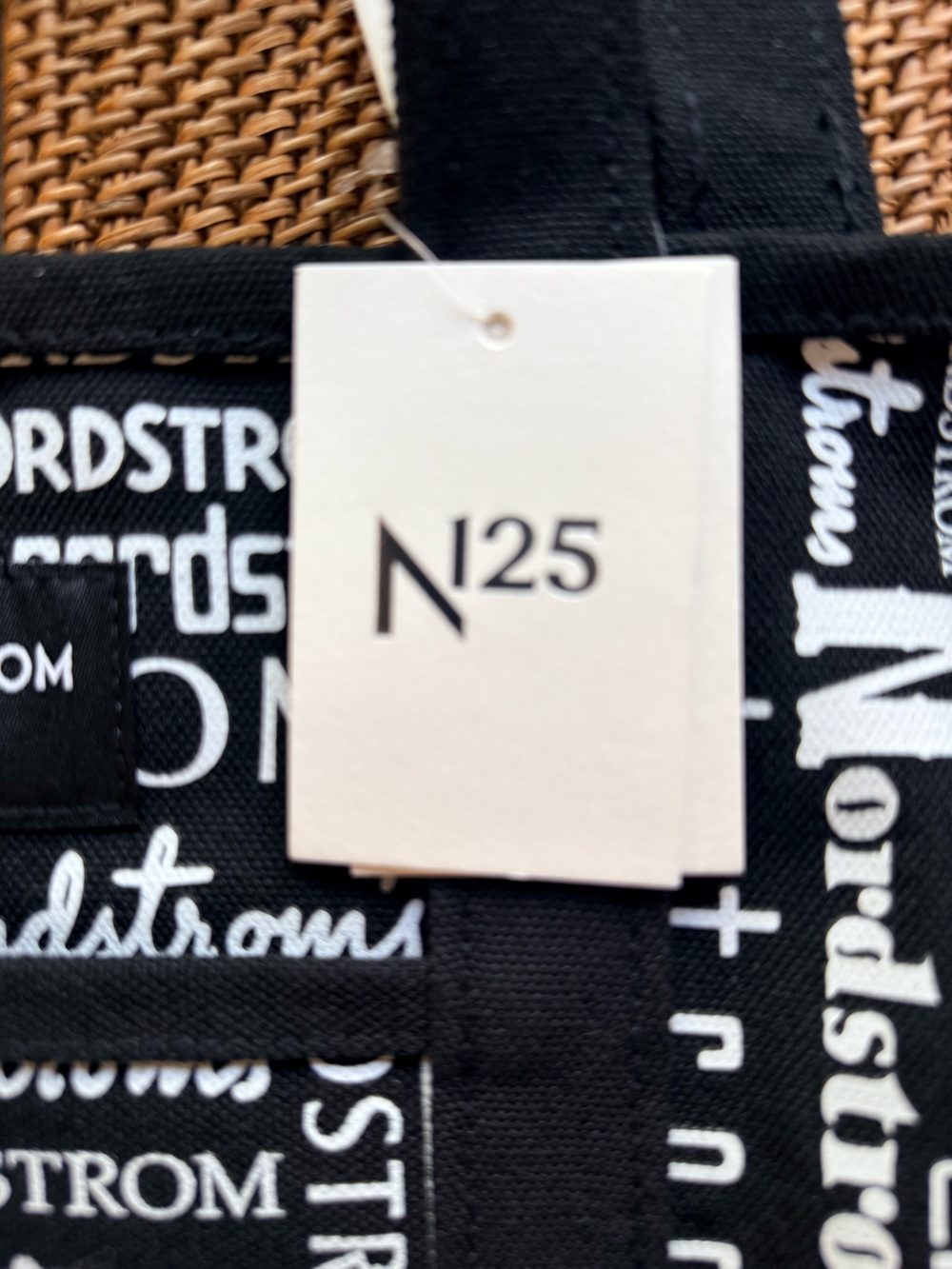 Nordstrom Black and White Logo Canvas Tote
Brand New with Tags - Picture 2 of 4